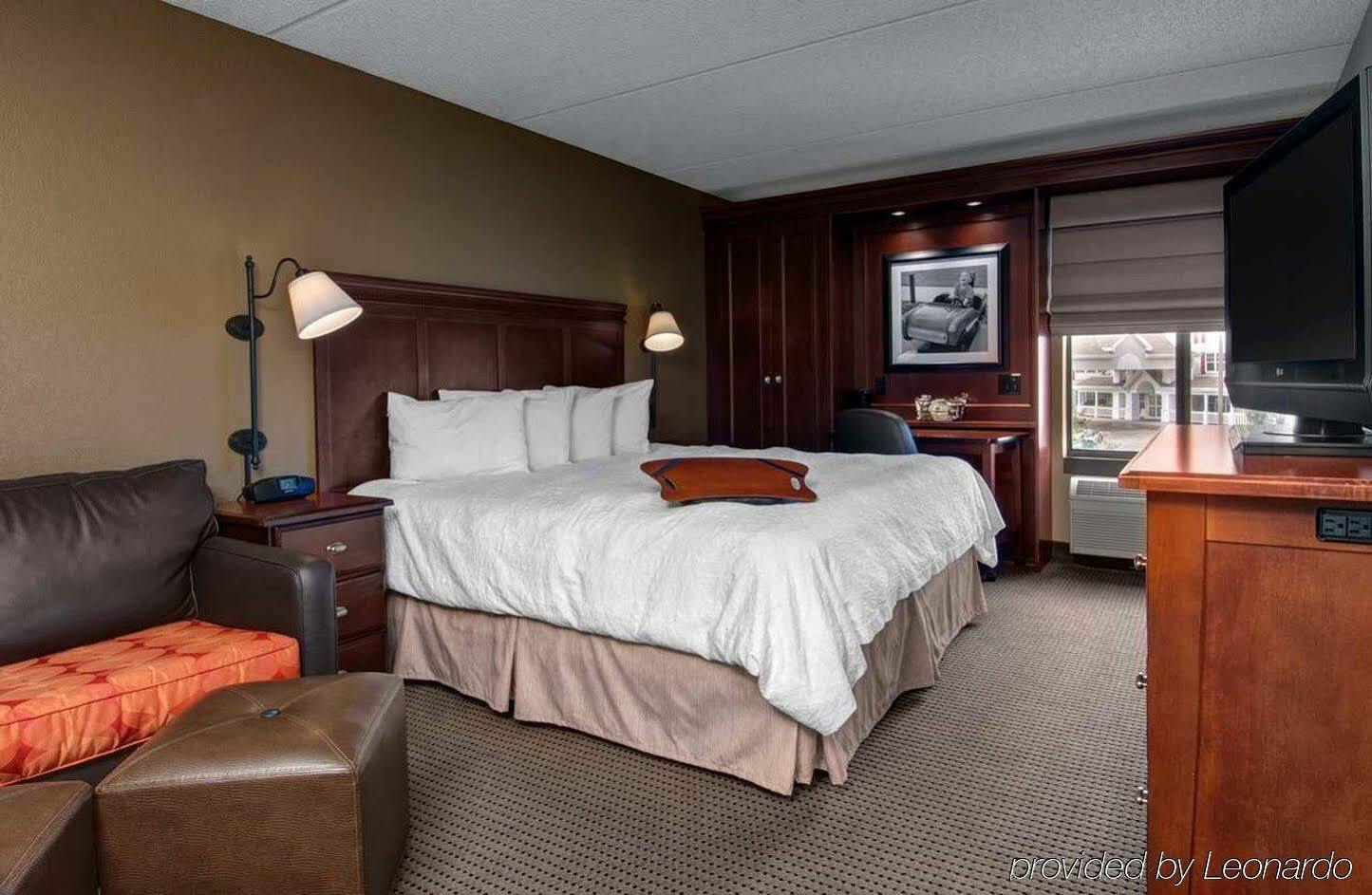 Hampton Inn Appleton-Fox River Mall Area Exterior photo